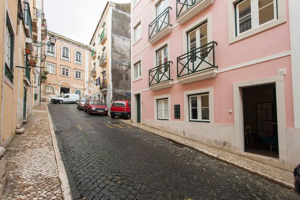 Studios Of The Panteao, 1St Floor Lisbon Exterior photo