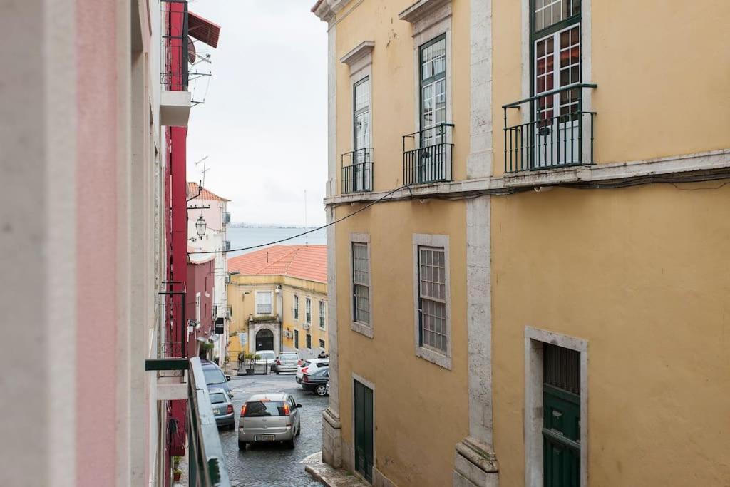 Studios Of The Panteao, 1St Floor Lisbon Exterior photo